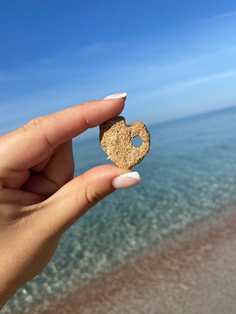 жилье на берегу моря в крыму с песчаным пляжем фото